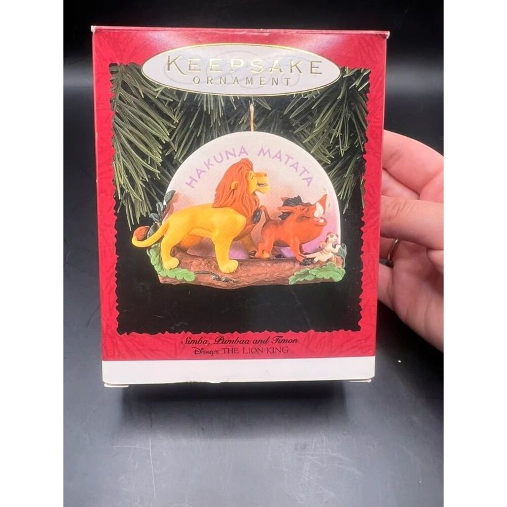 Hallmark Disney Ornament - The Lion King Simba Pumbaa And Timon - Hakuna Matata